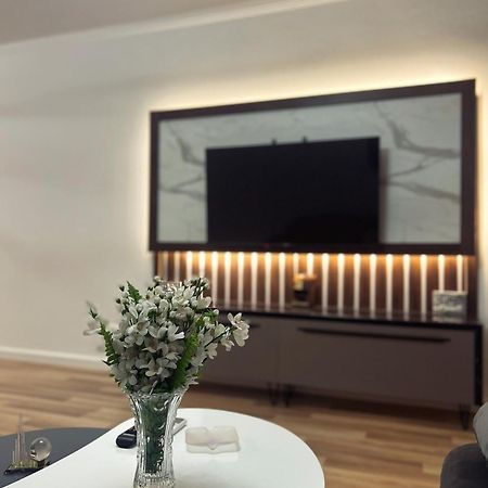 Art'S Apartment 티라나 외부 사진