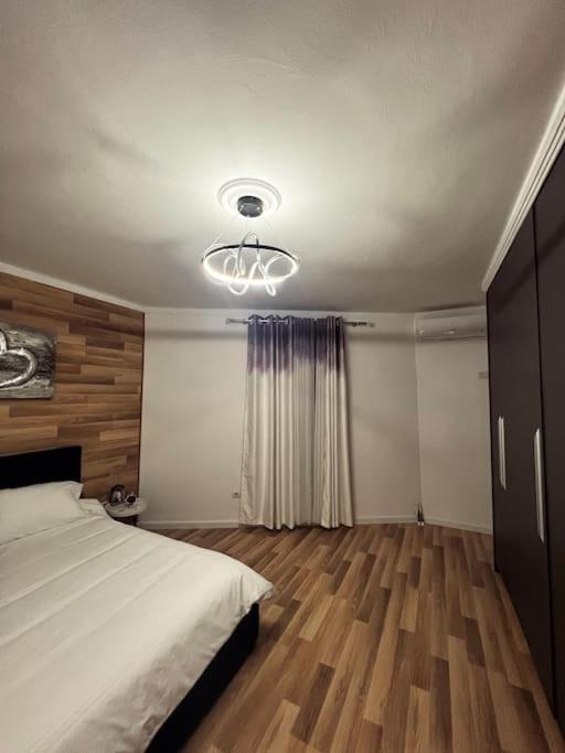 Art'S Apartment 티라나 외부 사진