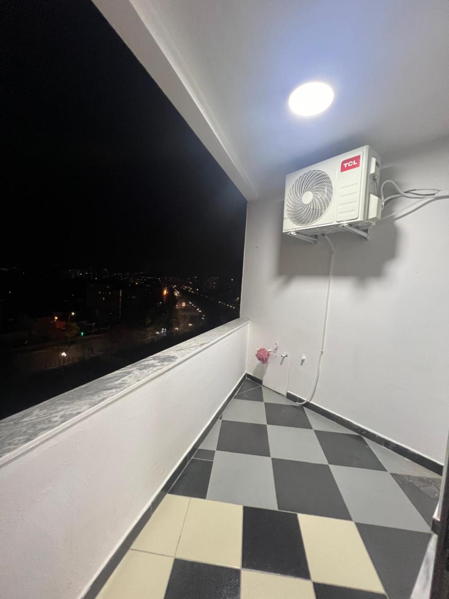 Art'S Apartment 티라나 외부 사진