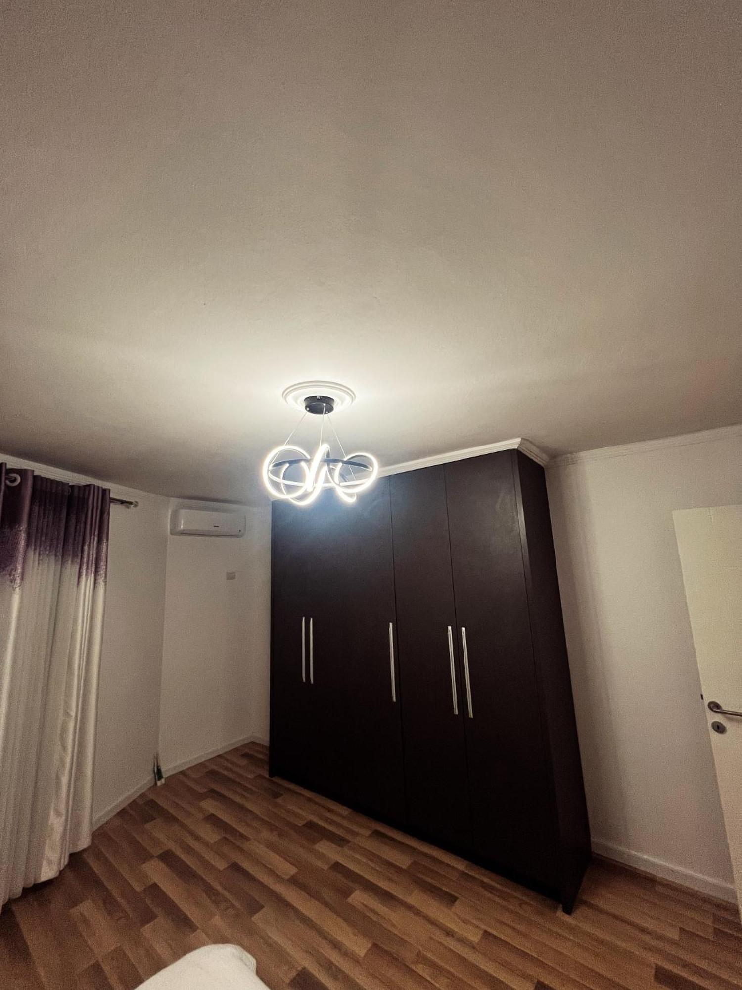 Art'S Apartment 티라나 외부 사진