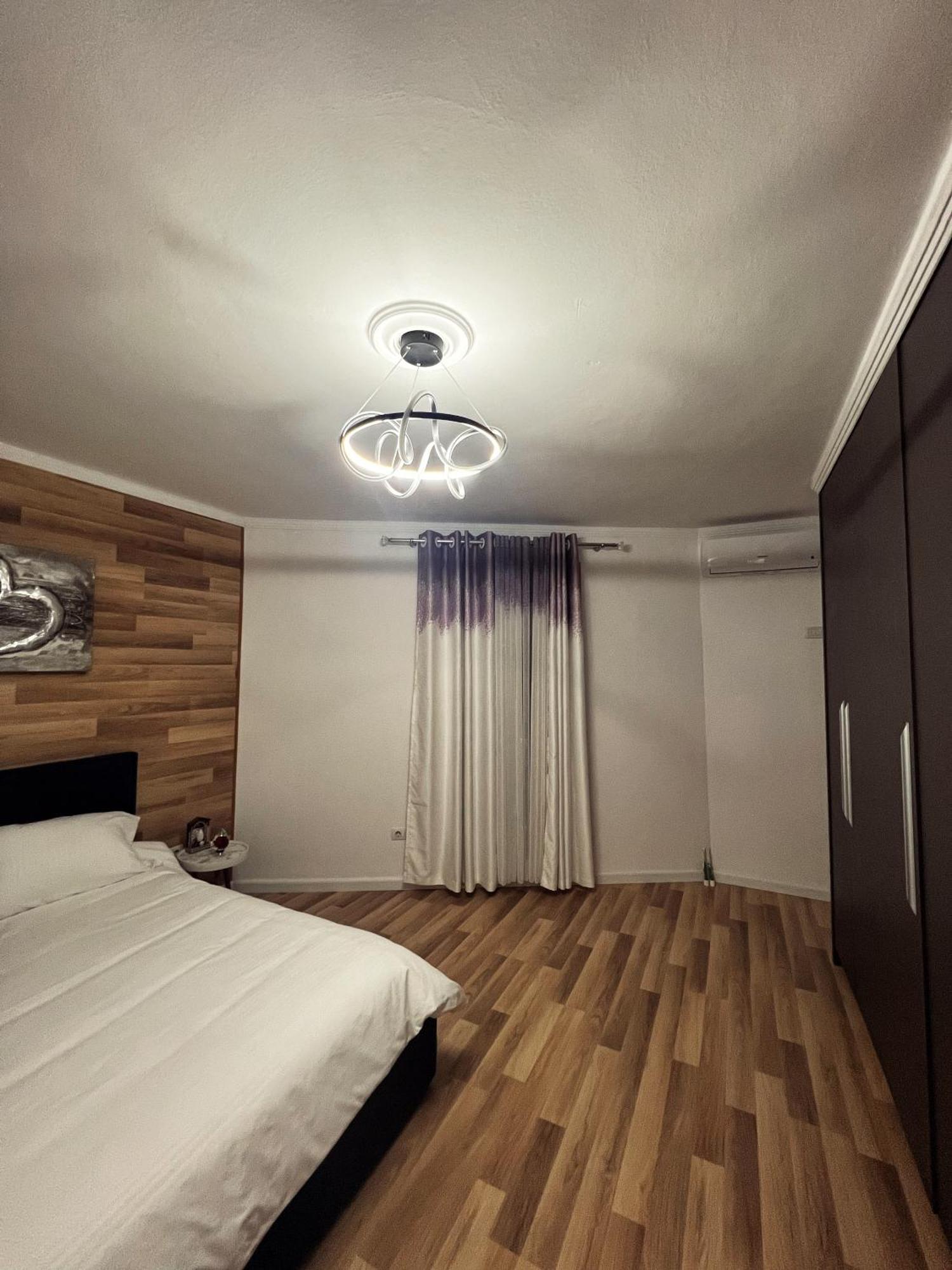 Art'S Apartment 티라나 외부 사진