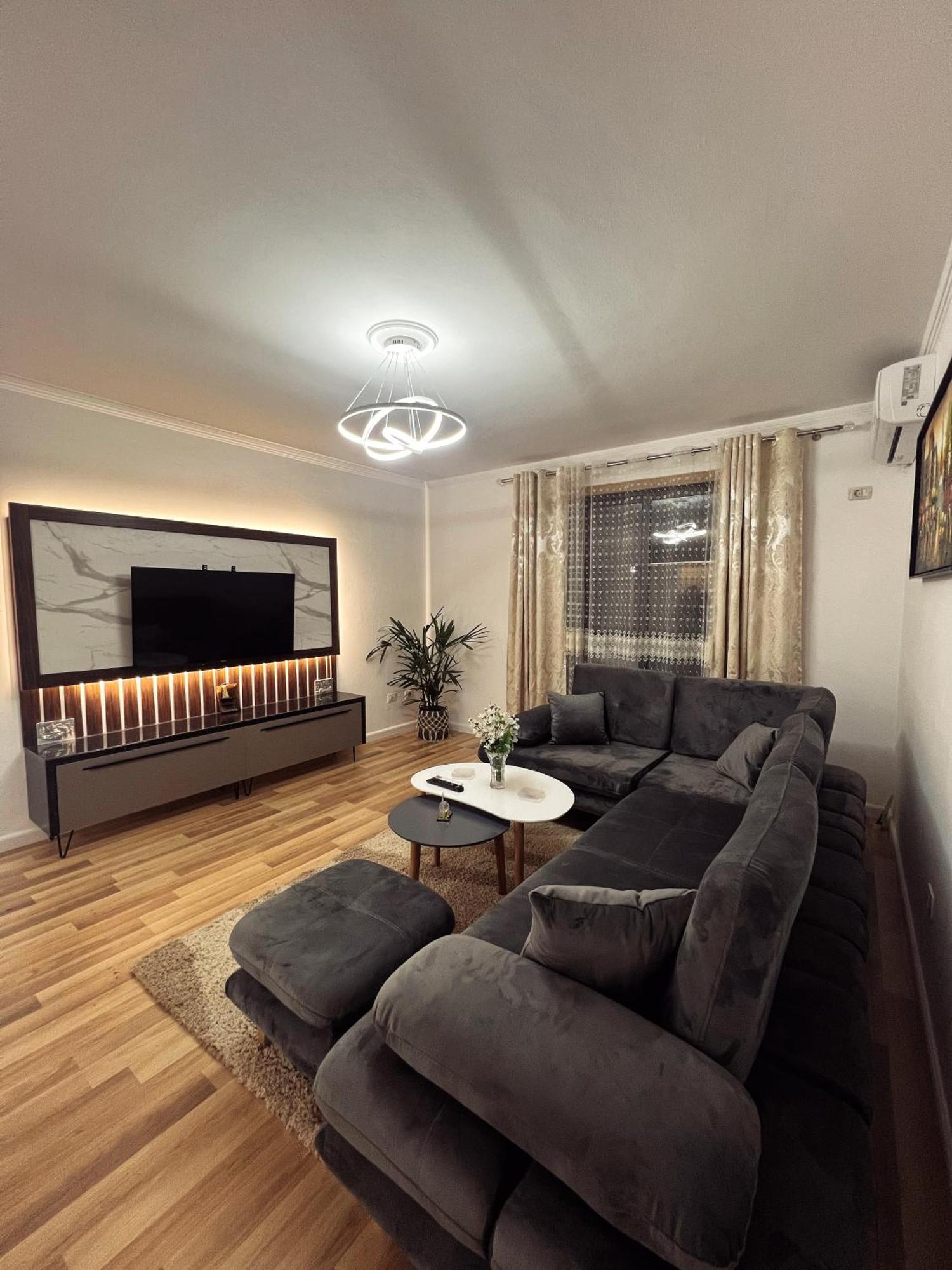 Art'S Apartment 티라나 외부 사진